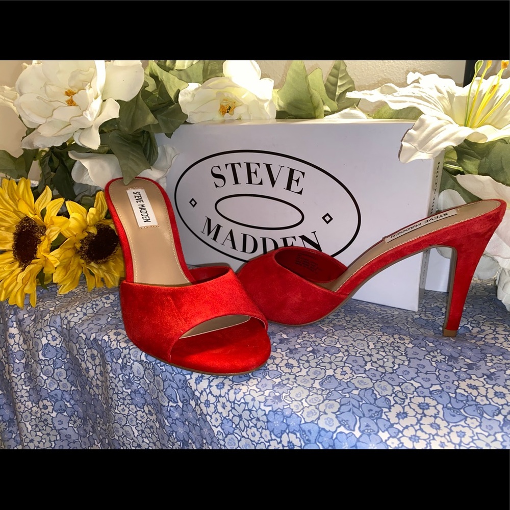 Red 3” Steve Madden heels
